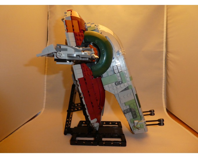 Star Wars MOC-24584 Display Stand 75243 - Slave I - 20th Anniversary Edition by marco.milch MOCBRICKLAND
