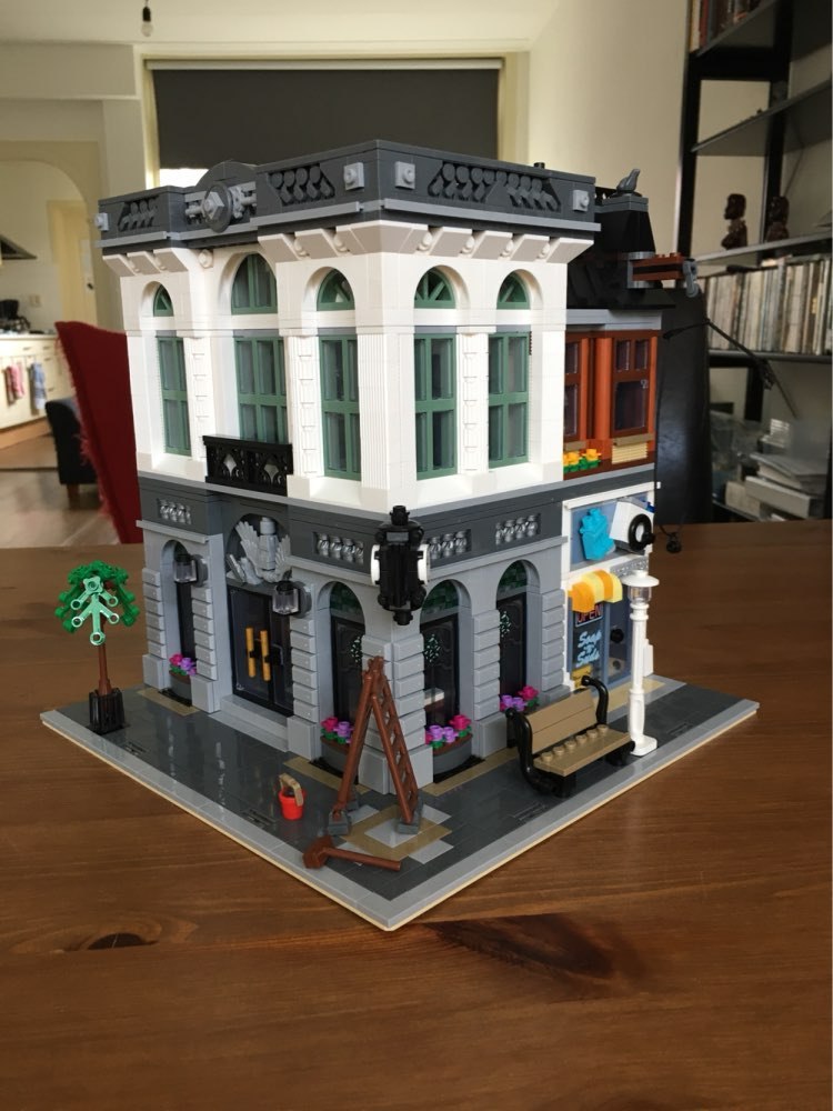 Lepin 2025 brick bank