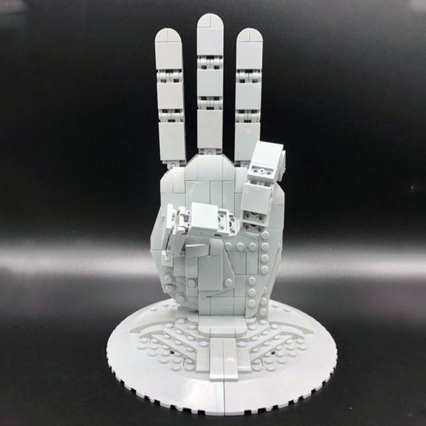 CREATOR MOC 50374 Live Size Human Hand by Hackules MOCBRICKLAND 1