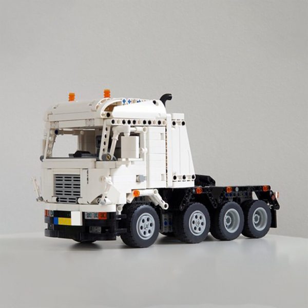 MOCBRICKLAND MOC 17197 RC 8x4 Heavy Duty Truck 4
