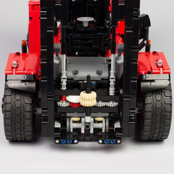 technic moc 27807 42082 model d heavy forklift truck by nico71 mocbrickland 5776