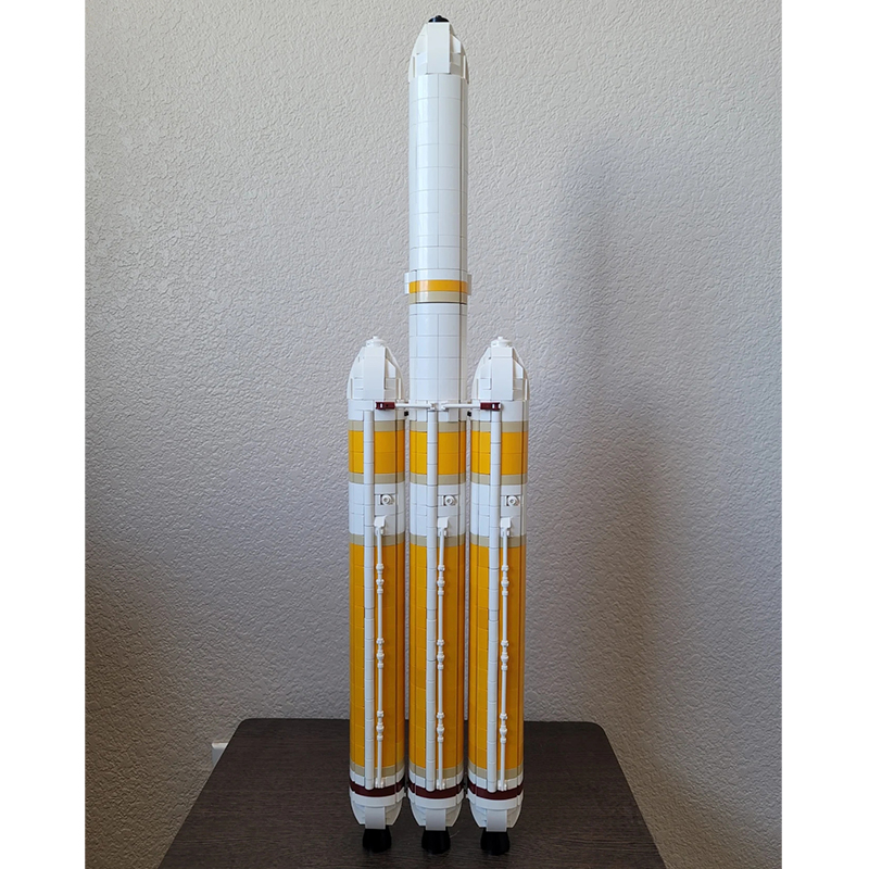 SPACE MOC-101254 Delta IV Heavy with Parker Solar Probe [Saturn V scale] MOCBRICKLAND